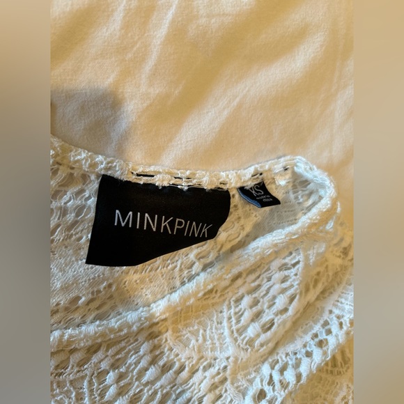 Minkpink Sheer Lace Zipper Back Top - Picture 4 of 5